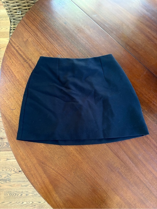 Abercrombie & Fitch Dresses & Skirts - Abercrombie & Fitch Black Mini Skirt